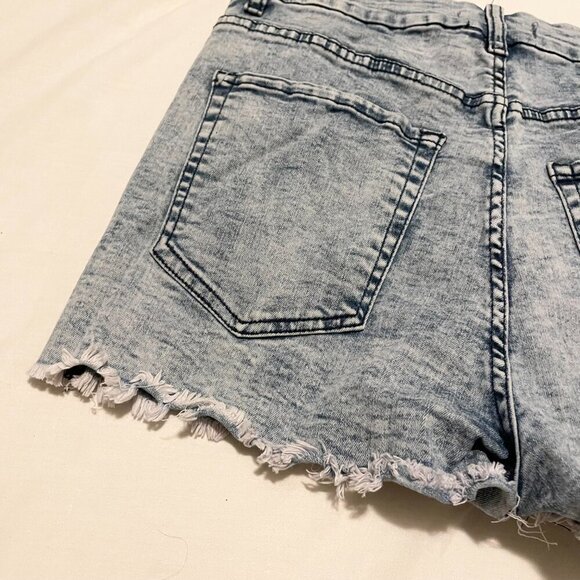Aeropostale Aero High Rise Curvy Midi Denim Shorts Womens Size 10 Distressed - Picture 12 of 14